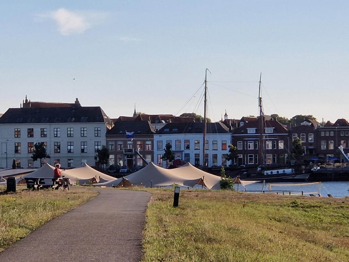 'T Hanzehuys Kampen Exterior photo